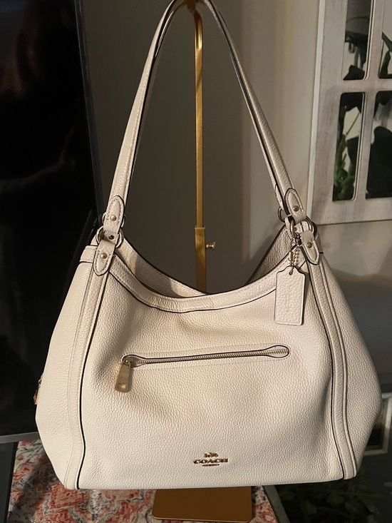 Coach Handbags - Coach Kristy 2021 Pebbled Leather Shoulder Bag in Chalk. Pristine condition